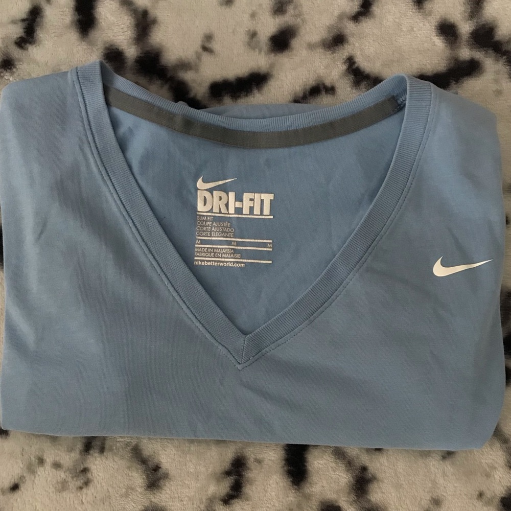 Women’s Nike V-Neck